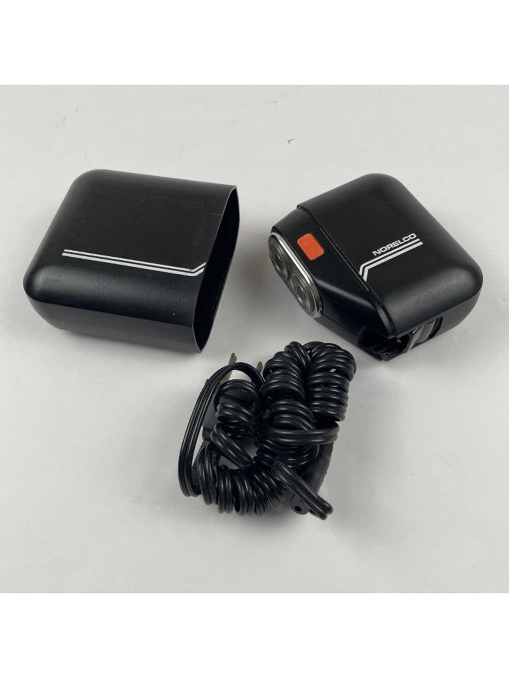 Philips Norelco Travel Shaver with Case Model HP-1620 Corded Black Vintage